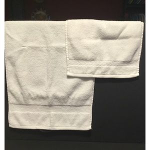Superior 4 Piece Set 100% Zero Twist Cotton Towels White Brand New